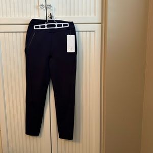 NWT - Lululemon - Women's Tech Lux Pant 27.5" - Color: Midnight Navy - Size: 4